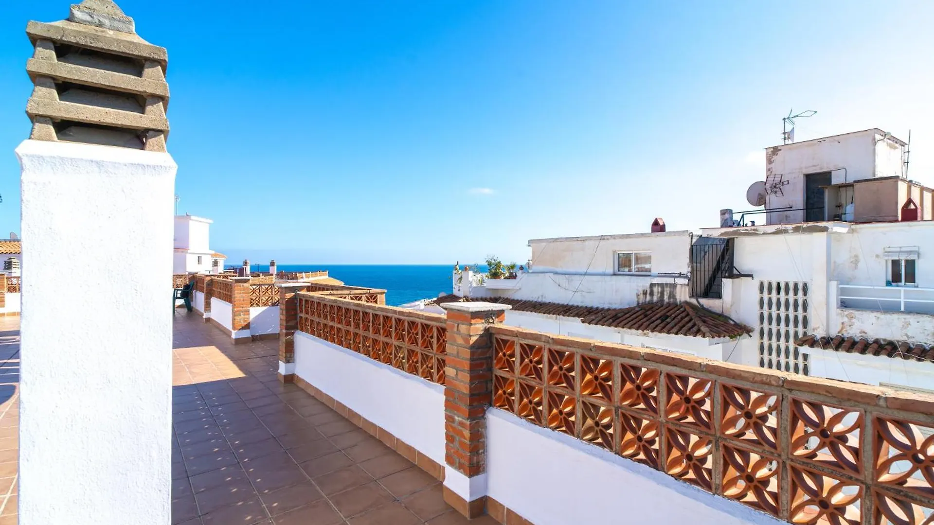 Central Studio By Casasol Nerja Lejlighed