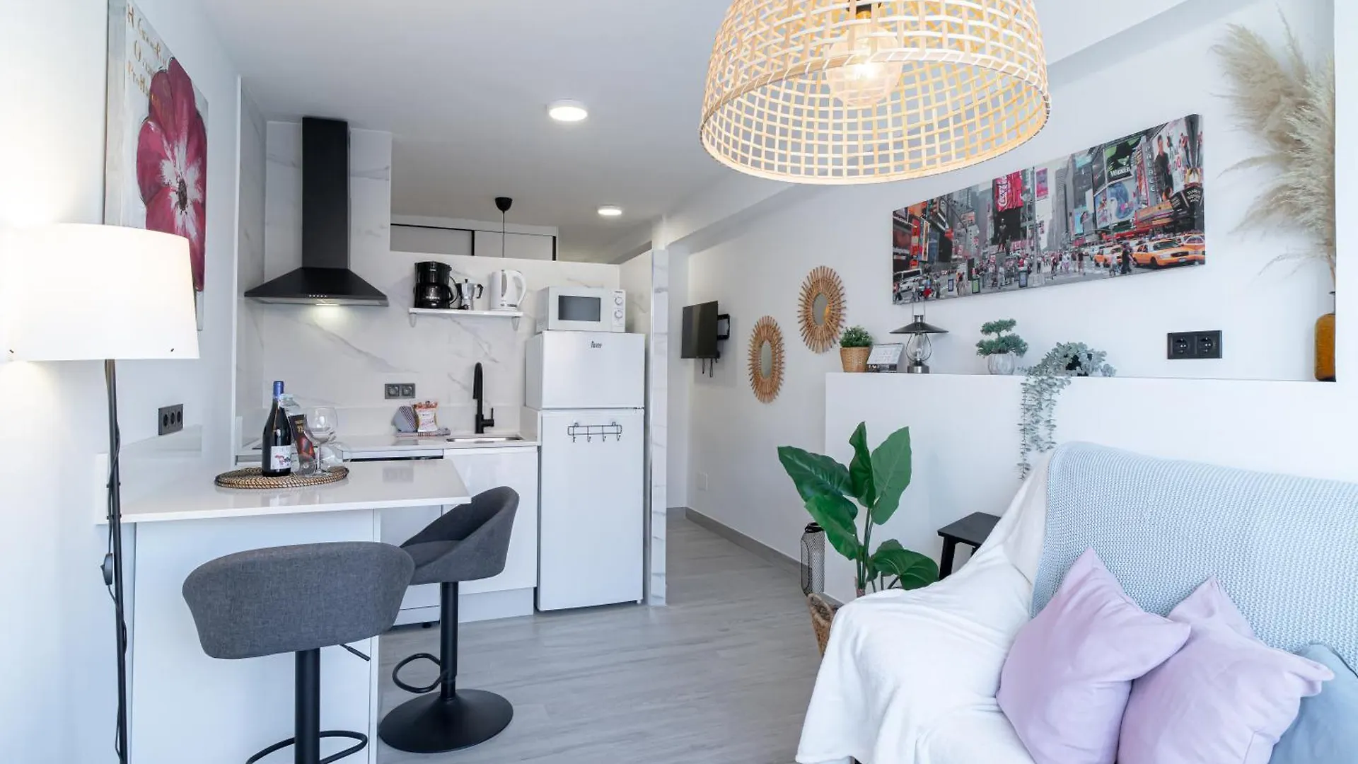 Apartment Central Studio By Casasol Nerja Spain